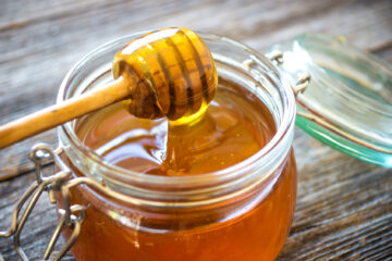 فوائد العسل المذهلة تتلاشى إذا تناوله هؤلاء الأشخاص وهذه طريقة تجنب أضراره